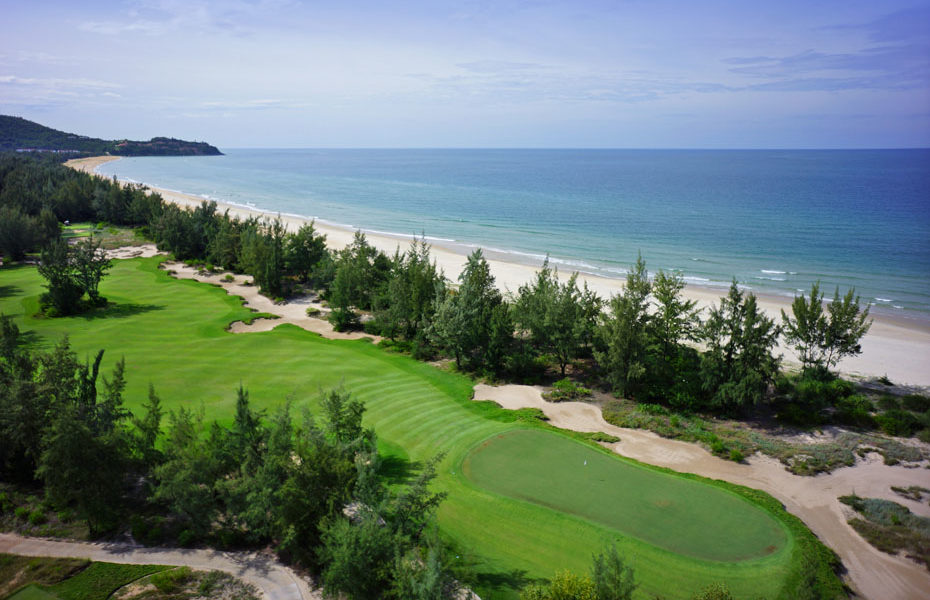 Hole 9