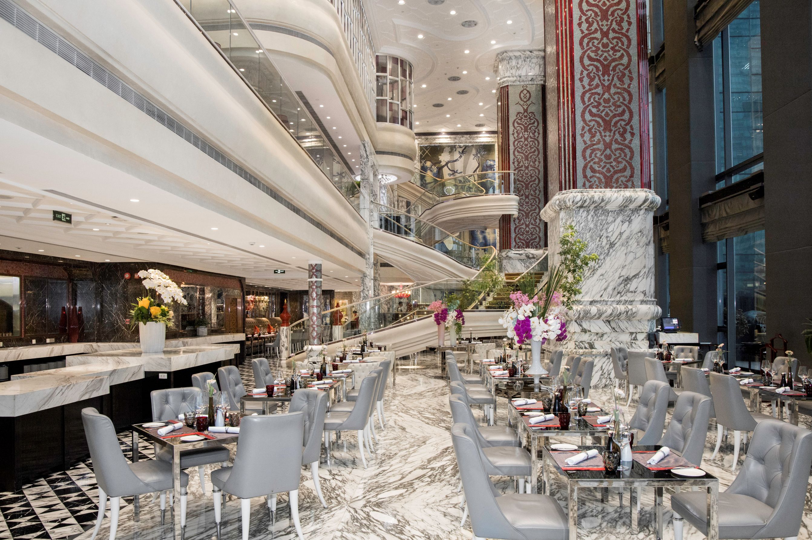 THE REVERIE SAIGON NẰM TRONG TOP KHÁCH SẠN HÀNG ĐẦU THẾ GIỚI DO TẠP CHÍ  FORBES BÌNH CHỌN - Tạp chí Golf và Cuộc Sống