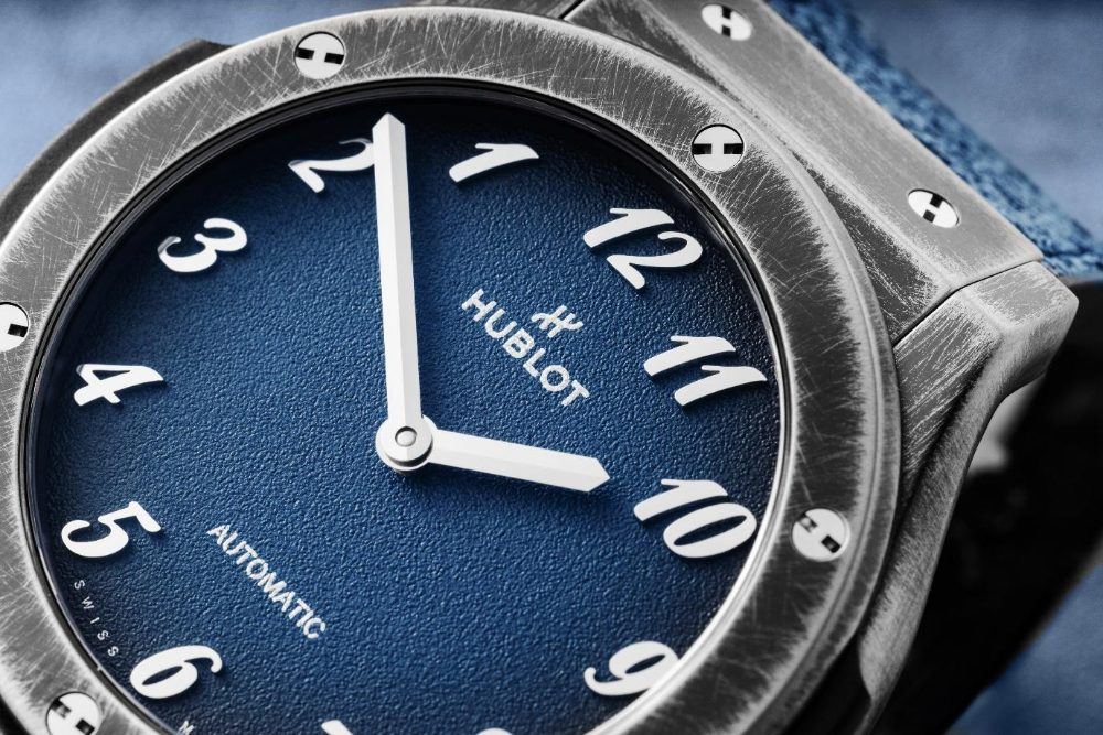 Hublot Classic Fusion Titanium Retroverse - 4