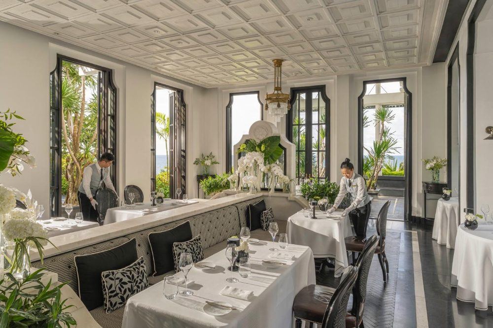 LẦN ĐẦU TIÊN - 3