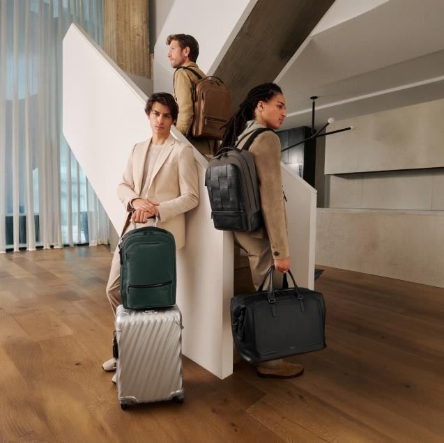 TUMI nâng tầm - 1