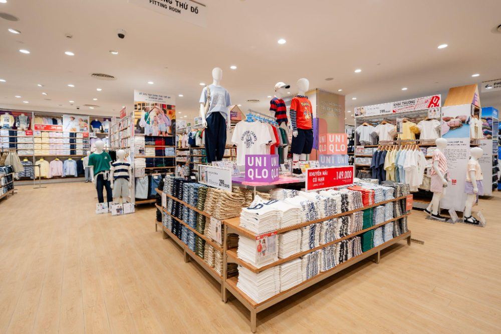 UNIQLO ra mắt - 9