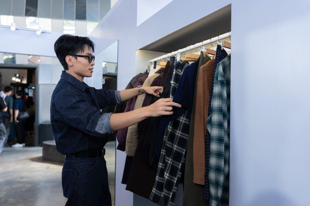 UNIQLO ra mắt - 3